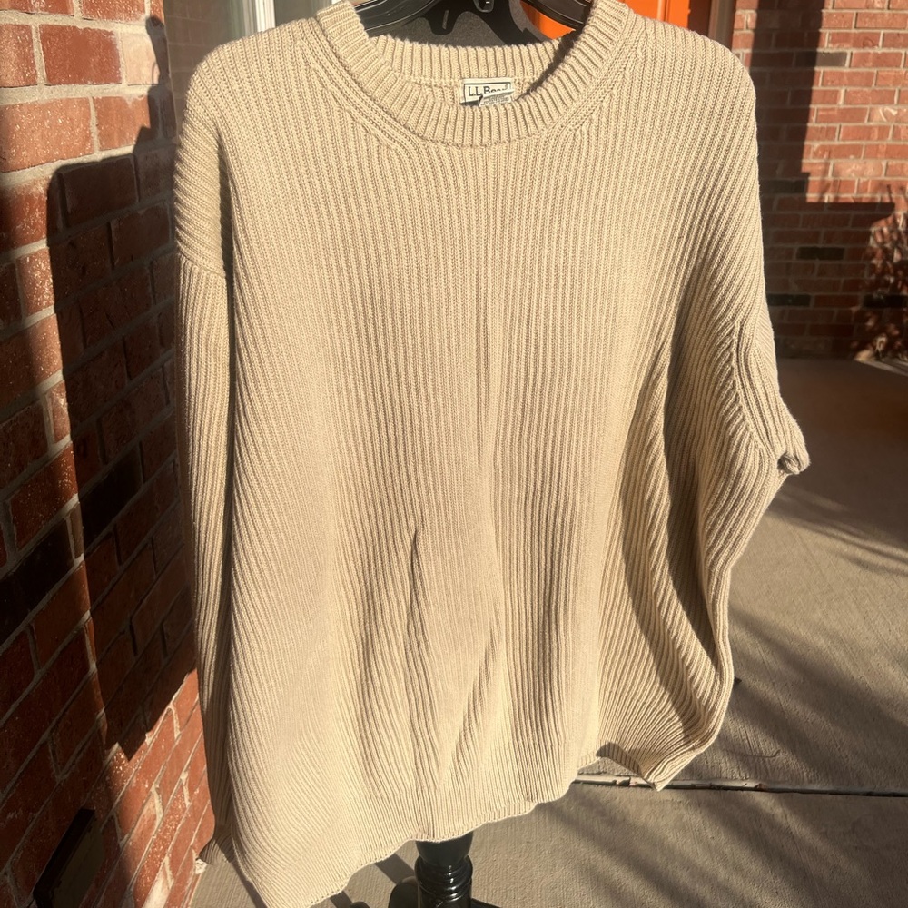 Mens XXL L.L. Bean 100% cotton like new knit sweater cream/tan